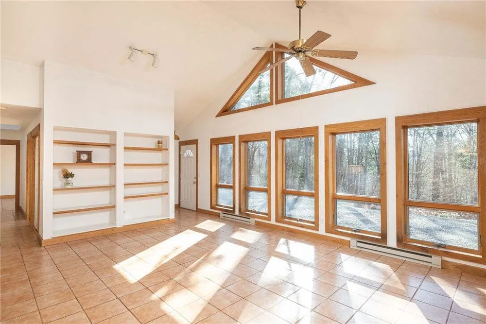 Thompson Ln, Noel, MO 64854