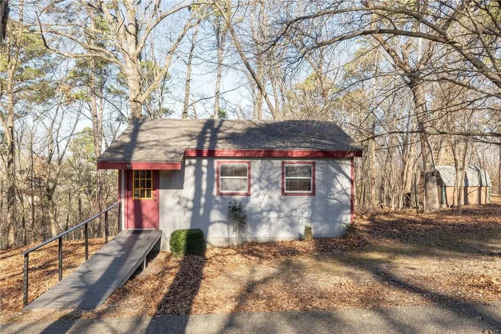 Thompson Ln, Noel, MO 64854