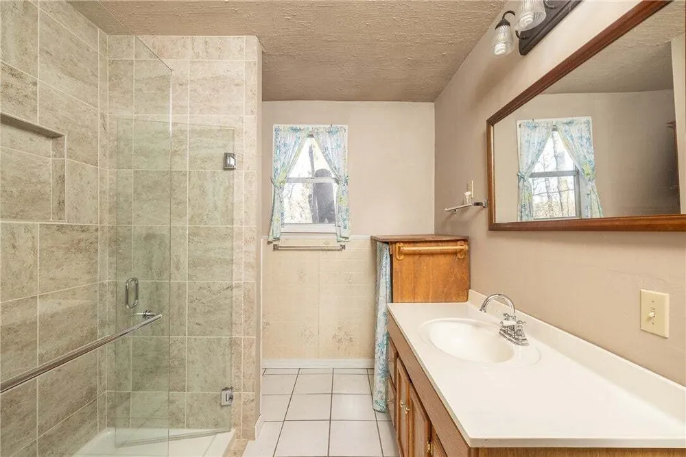 Thompson Ln, Noel, MO 64854