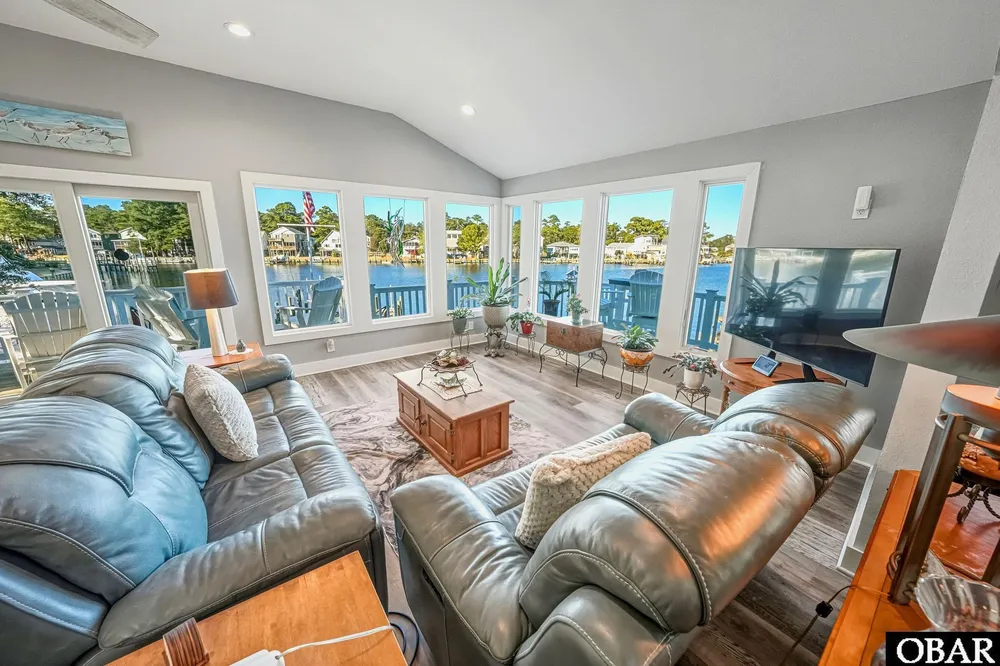 108 Virginia Dare Ct, Kill Devil Hills, NC 27948