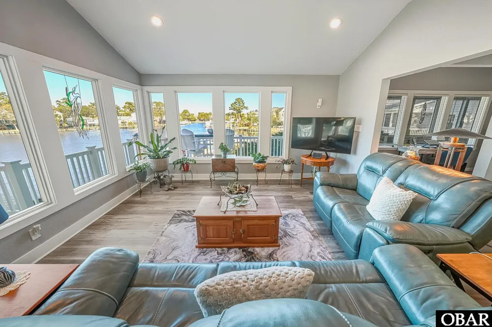 108 Virginia Dare Ct, Kill Devil Hills, NC 27948