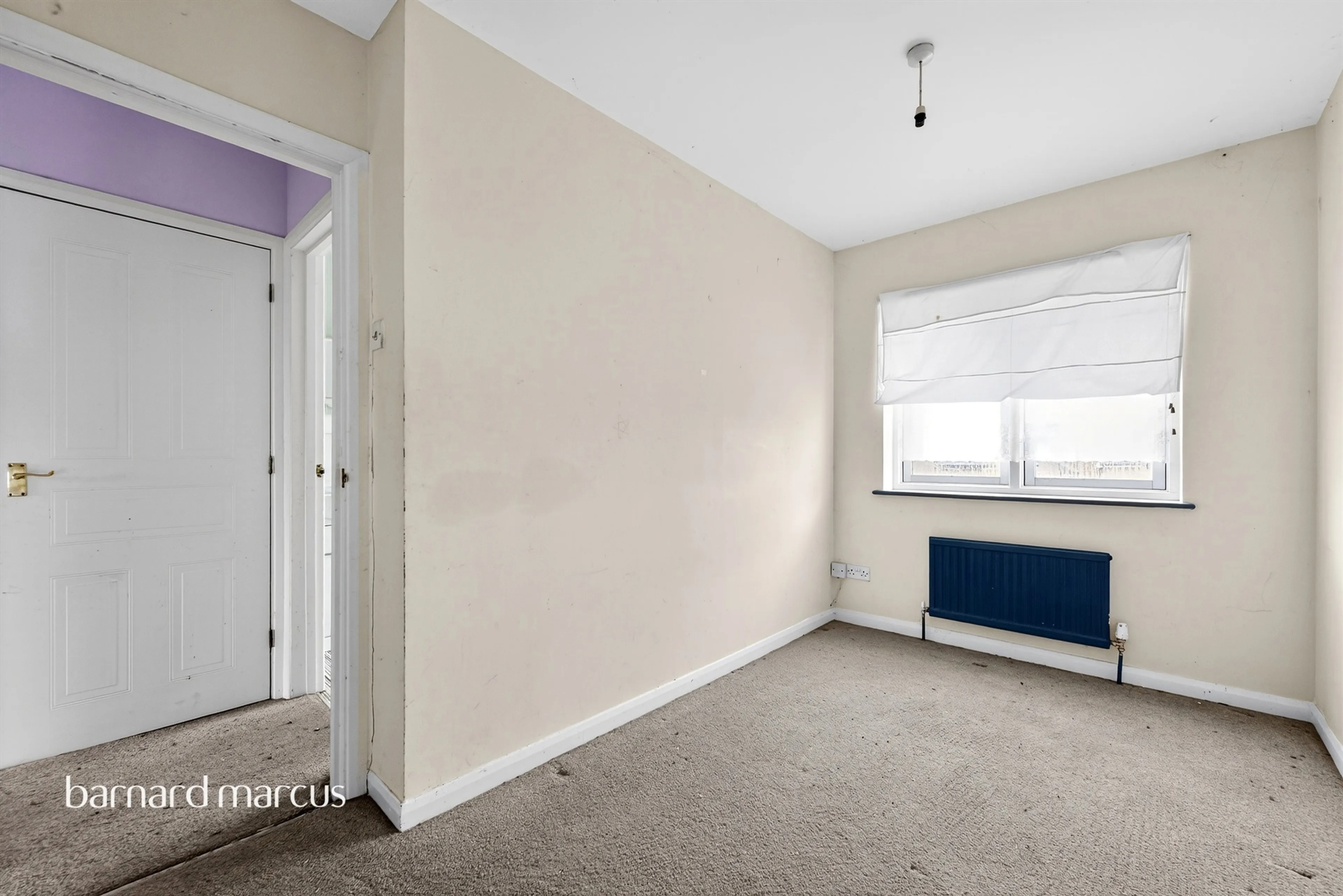 Property at Rose Gardens, Stanwell, Staines-Upon-Thames