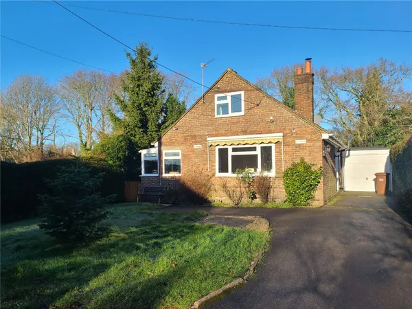 Courtlands Road, Nutley, Uckfield, Ea...