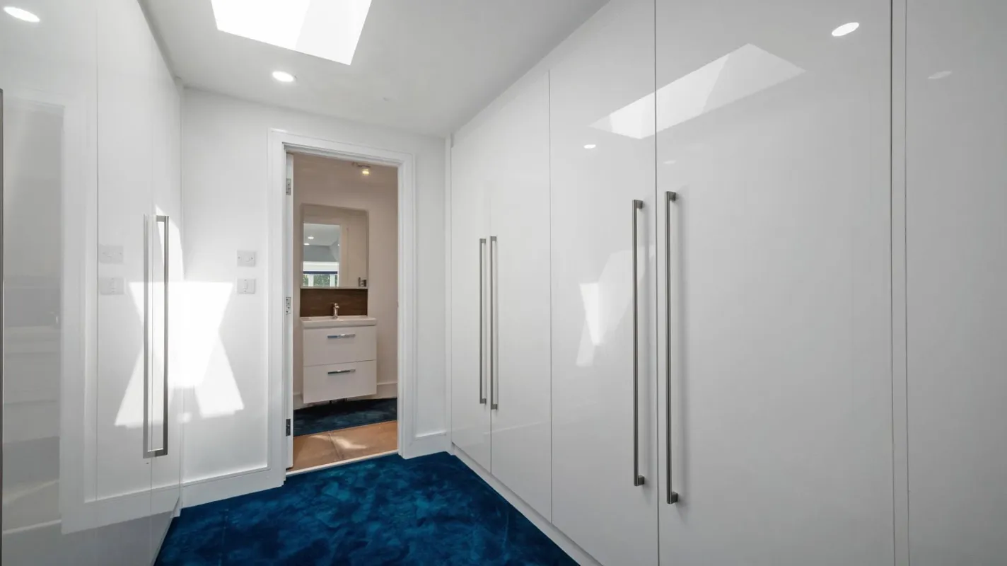 Knighton Grange Road, Oadby, Leicestershire