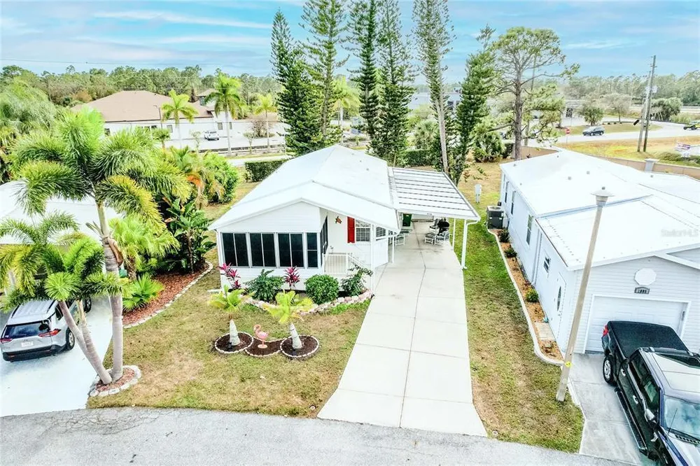 2100 Kings Hwy, Port Charlotte, FL 33980