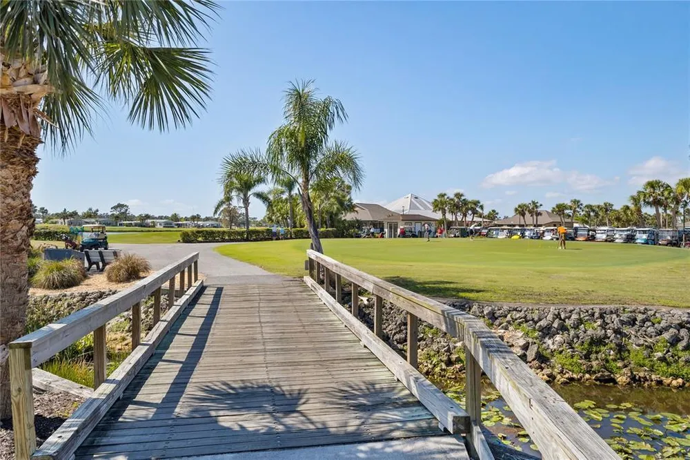 2100 Kings Hwy, Port Charlotte, FL 33980