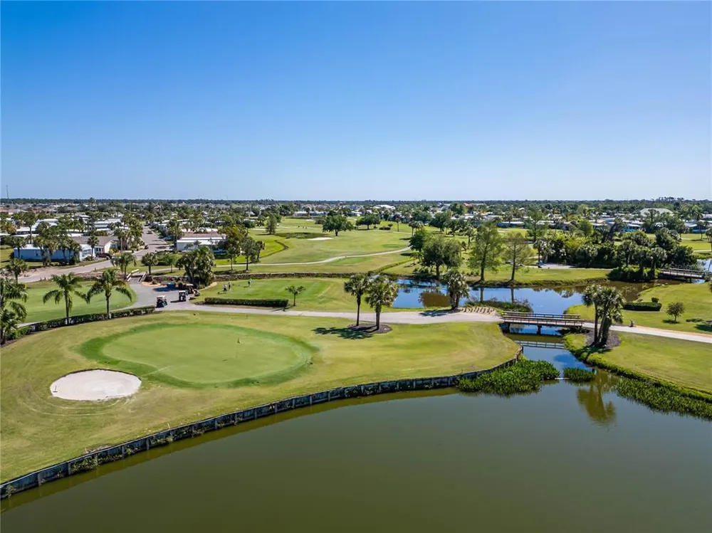 2100 Kings Hwy, Port Charlotte, FL 33980