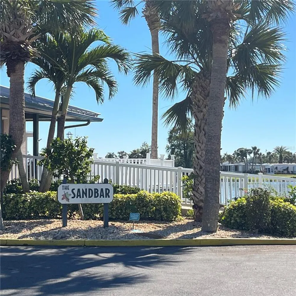 2100 Kings Hwy, Port Charlotte, FL 33980