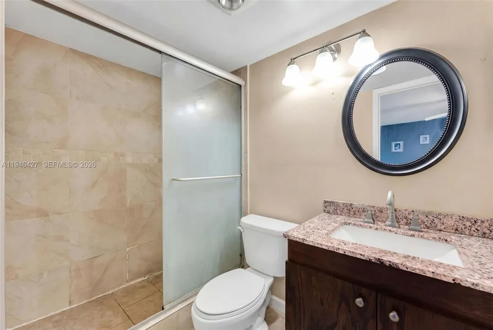 9050 NW 28th St, Coral Springs, FL 33065