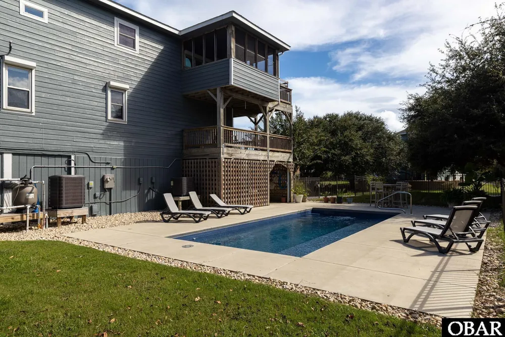 120 Tuckahoe Dr E, Duck, NC 27949