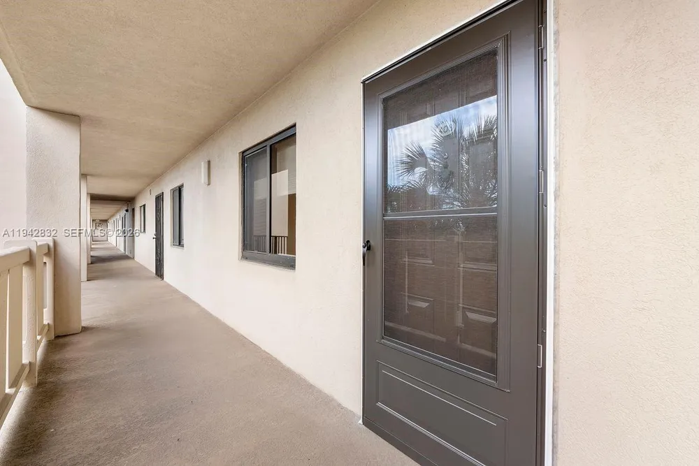 2200 S Cypress Bend Dr, Pompano Beach, FL 33069