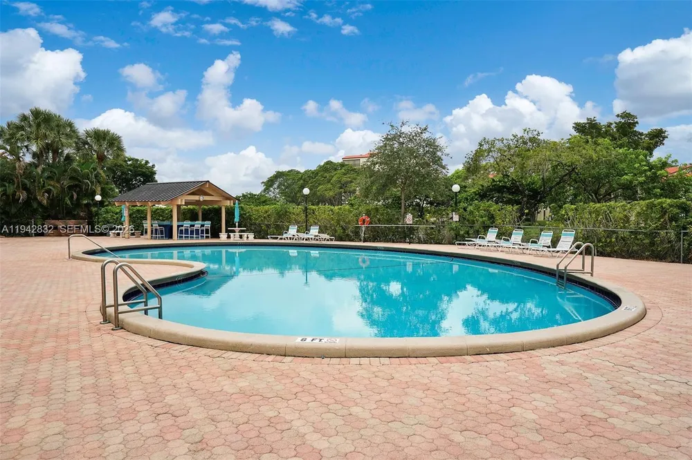 2200 S Cypress Bend Dr, Pompano Beach, FL 33069
