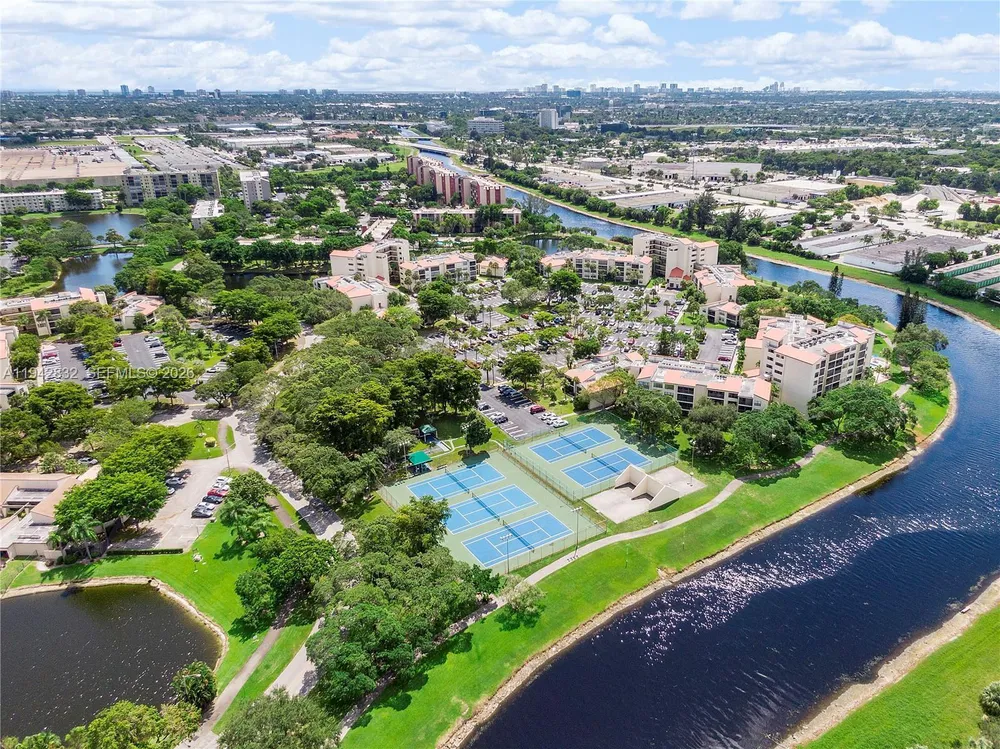 2200 S Cypress Bend Dr, Pompano Beach, FL 33069