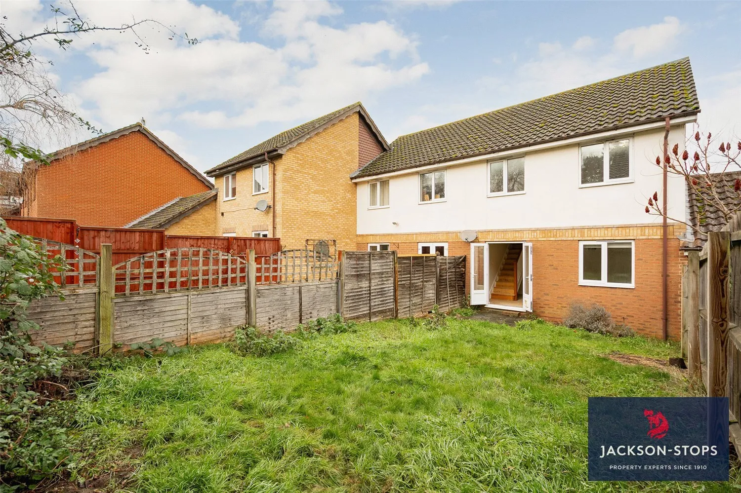 Barry Lynham Drive, Newmarket, CB8 photo 3