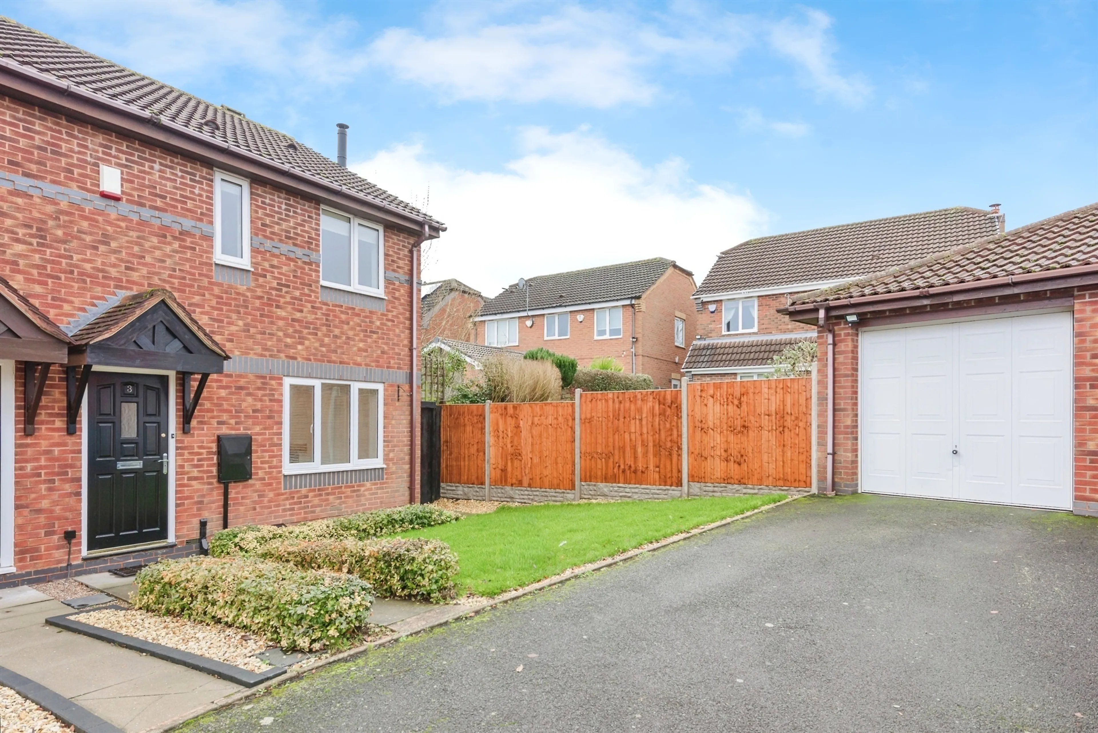 Property photo 0