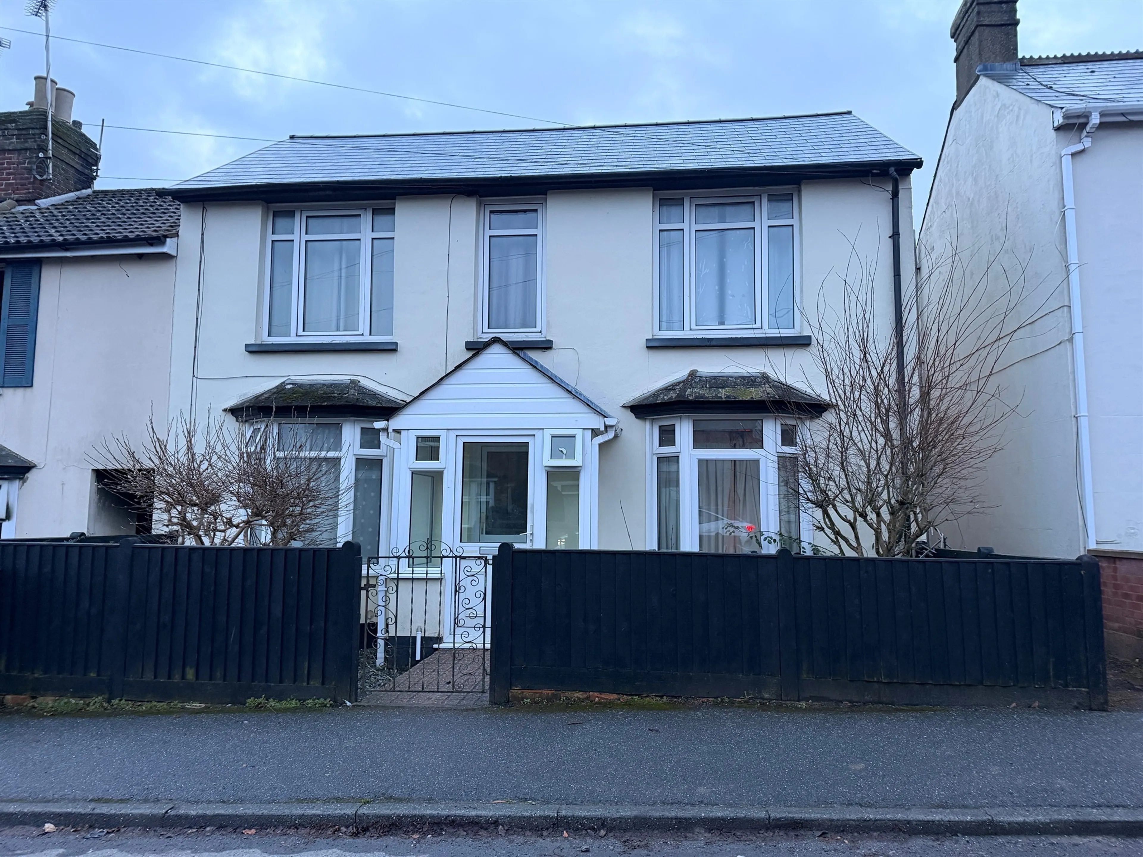 Property photo 0