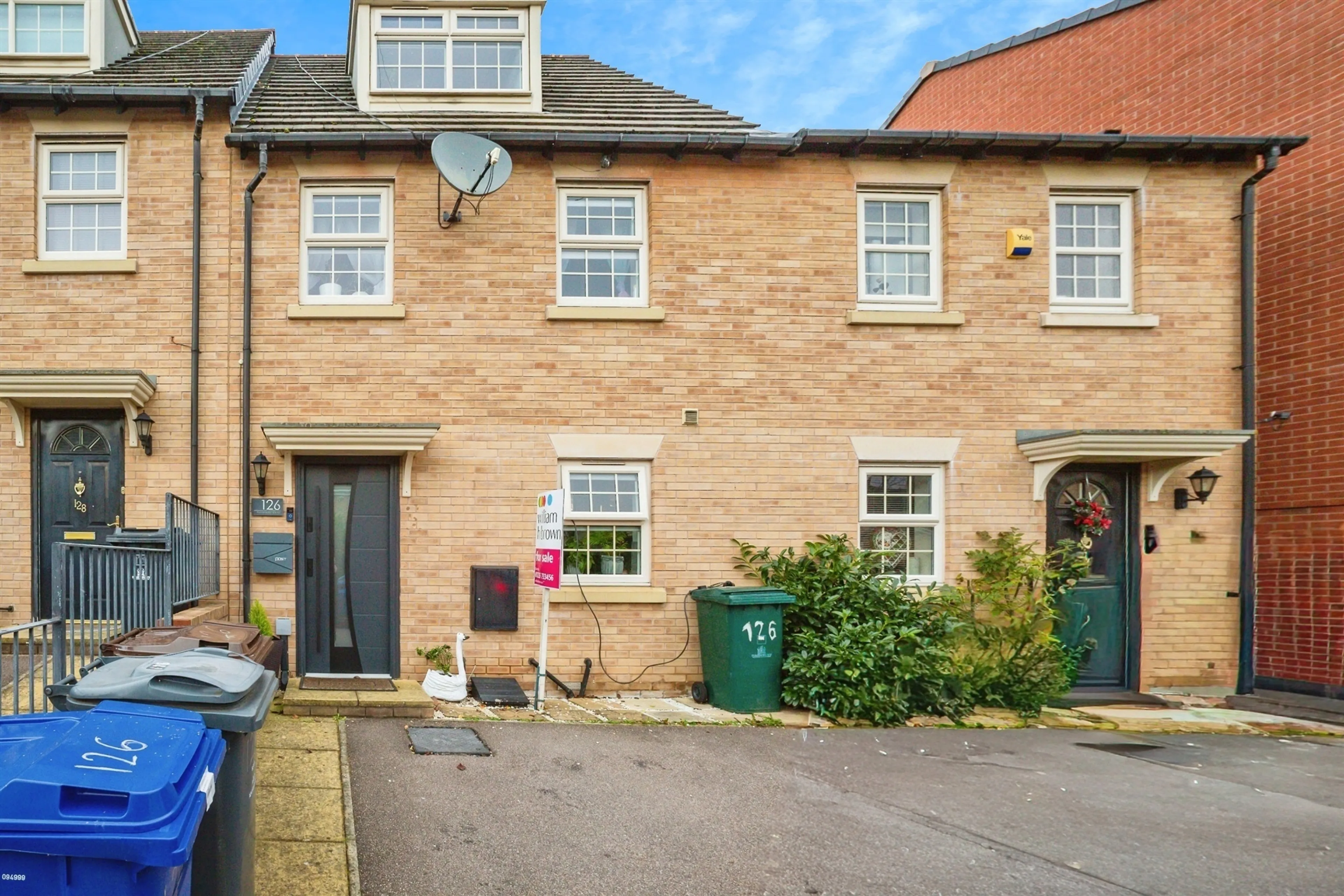 Property at Barnsbridge Grove, Barnsley