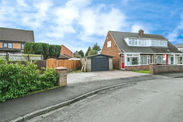 Dursley Drive, Ashton-in-Makerfield, ...
