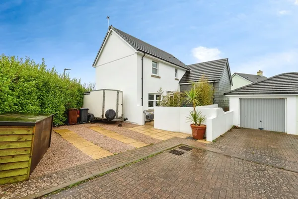 Rowan Road, Wadebridge, Cornwall, PL27