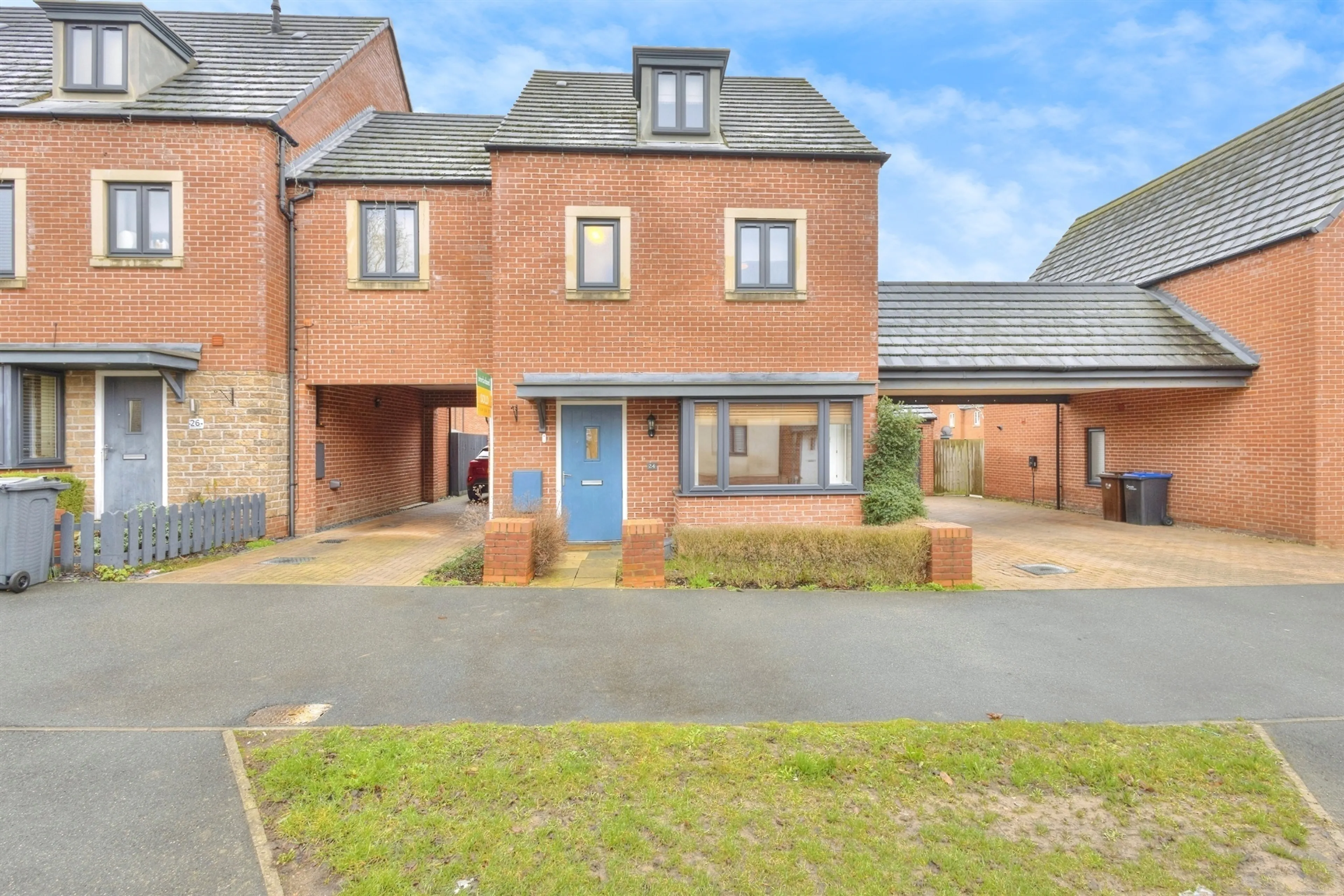 Property photo 0
