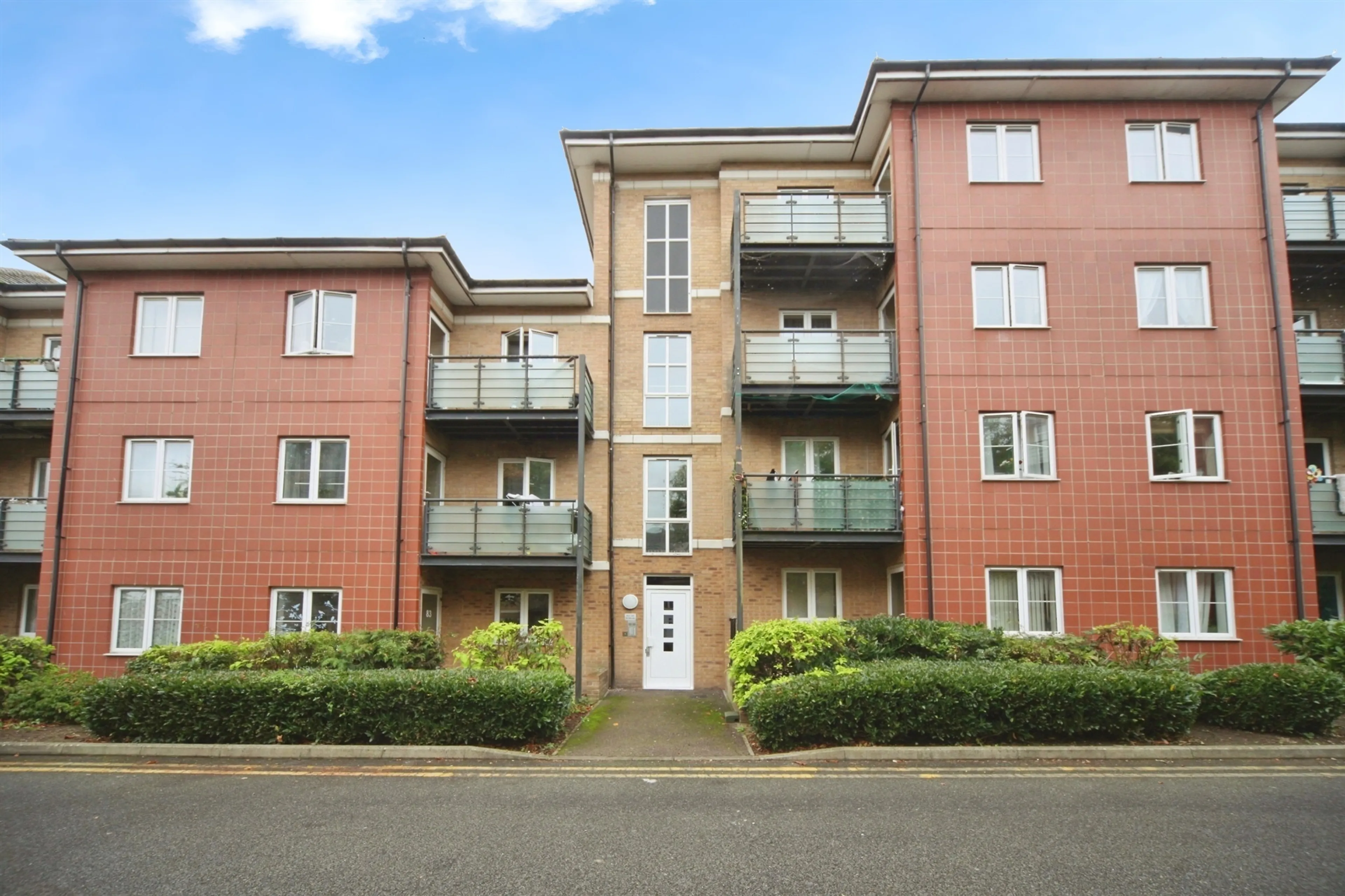 Property photo 0