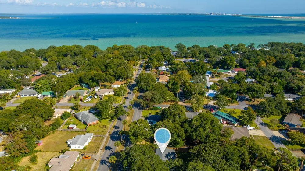 342 Hollywood Blvd SE, Fort Walton Beach, FL 32548