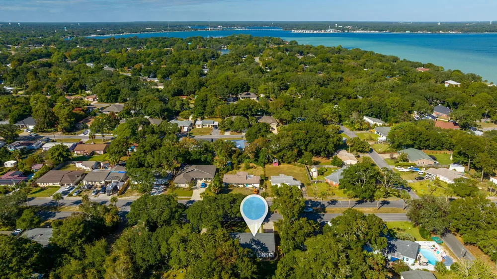 342 Hollywood Blvd SE, Fort Walton Beach, FL 32548
