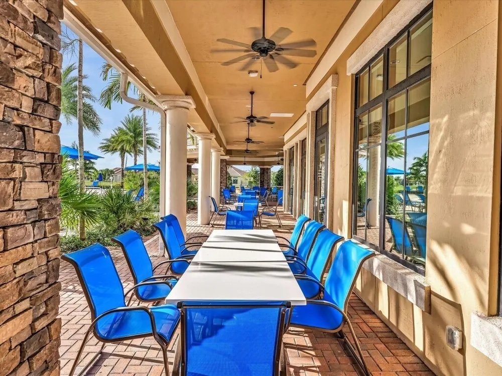 8928 Bastille Circle E, Parkland, FL 33076