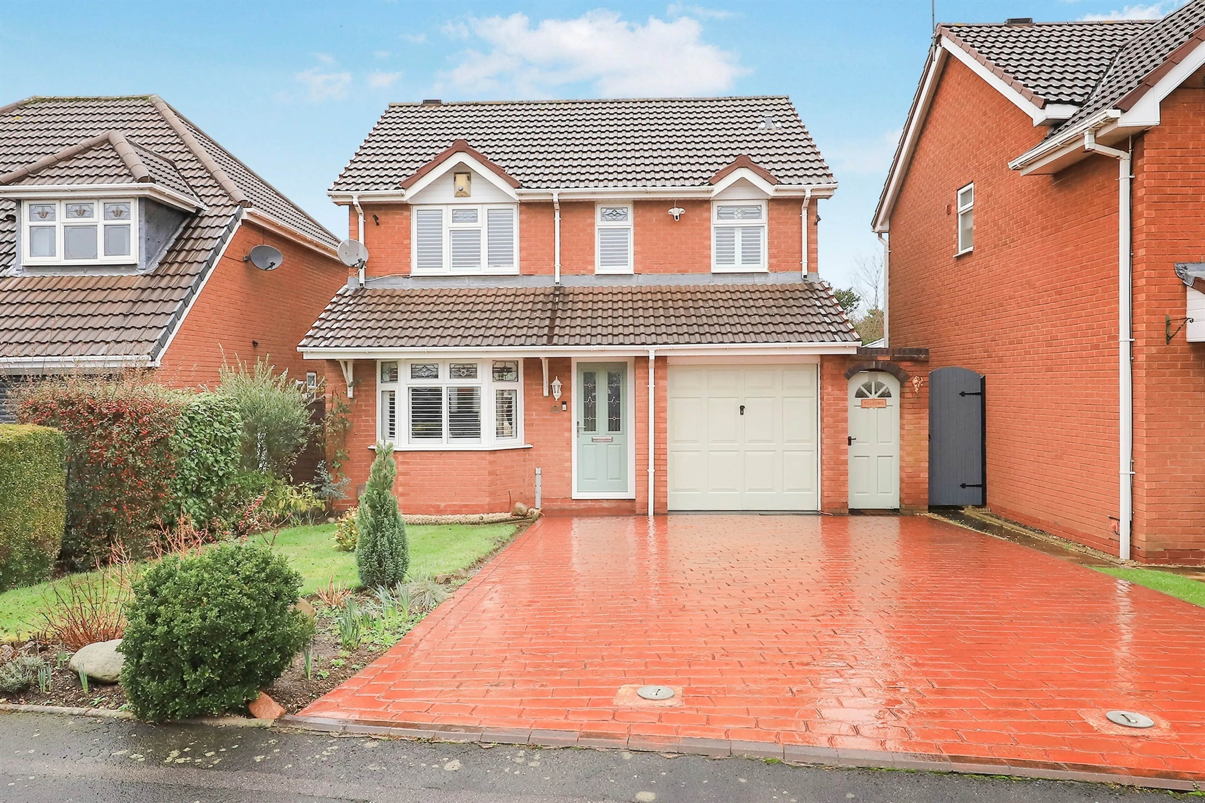 Property photo 0