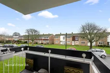 Heston Road, Redhill