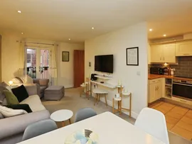 Consort Mews, Knowle, Fareham thumb 2