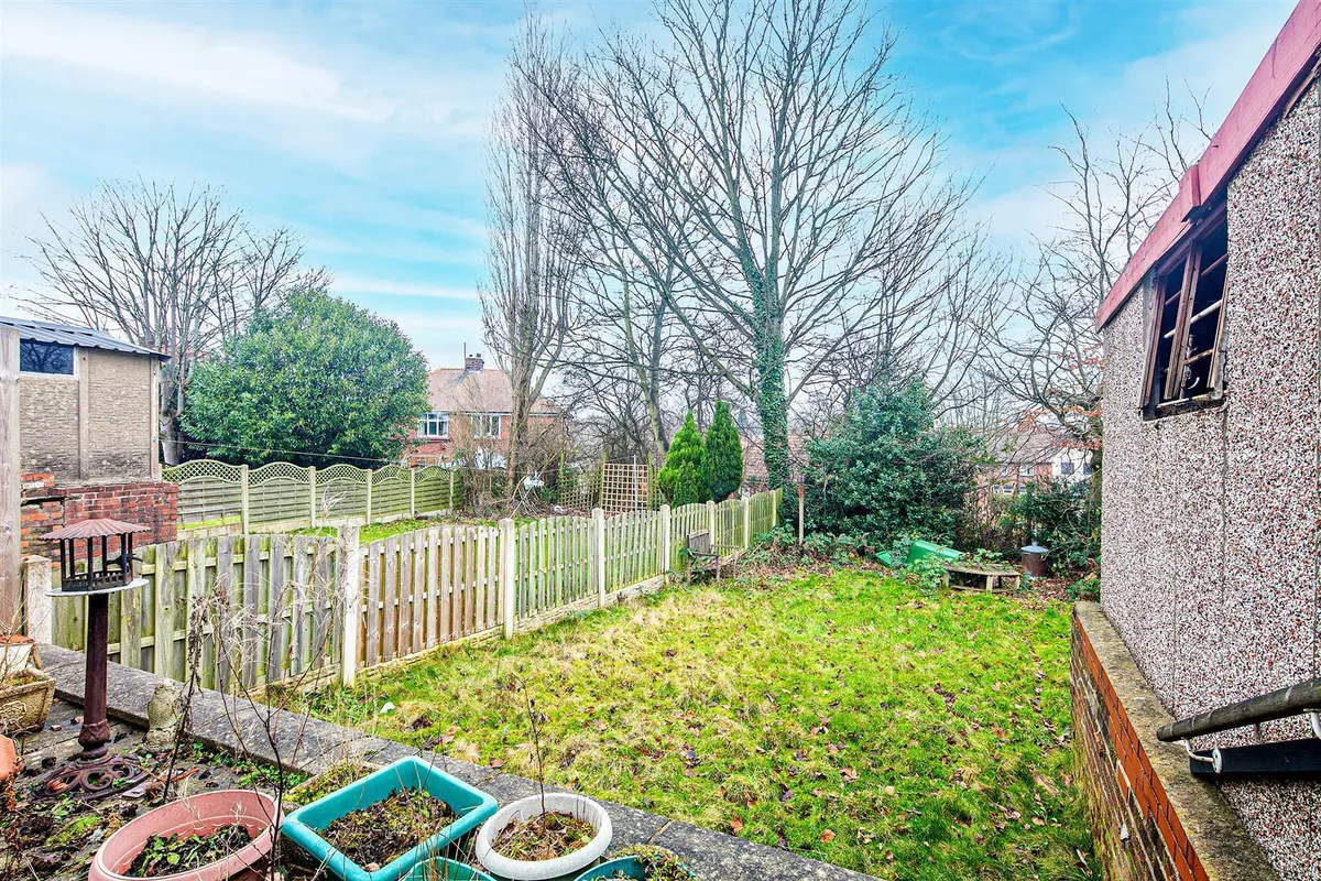 62 Hurlfield Avenue, Intake, S12 2TN