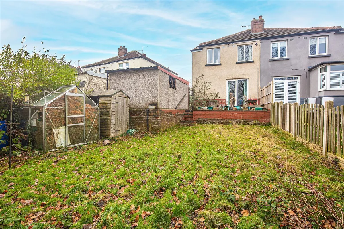 62 Hurlfield Avenue, Intake, S12 2TN