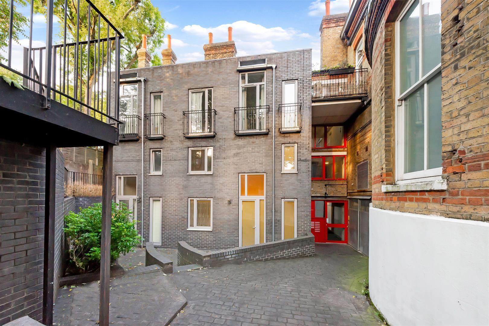 St. John's Way, London Image 15