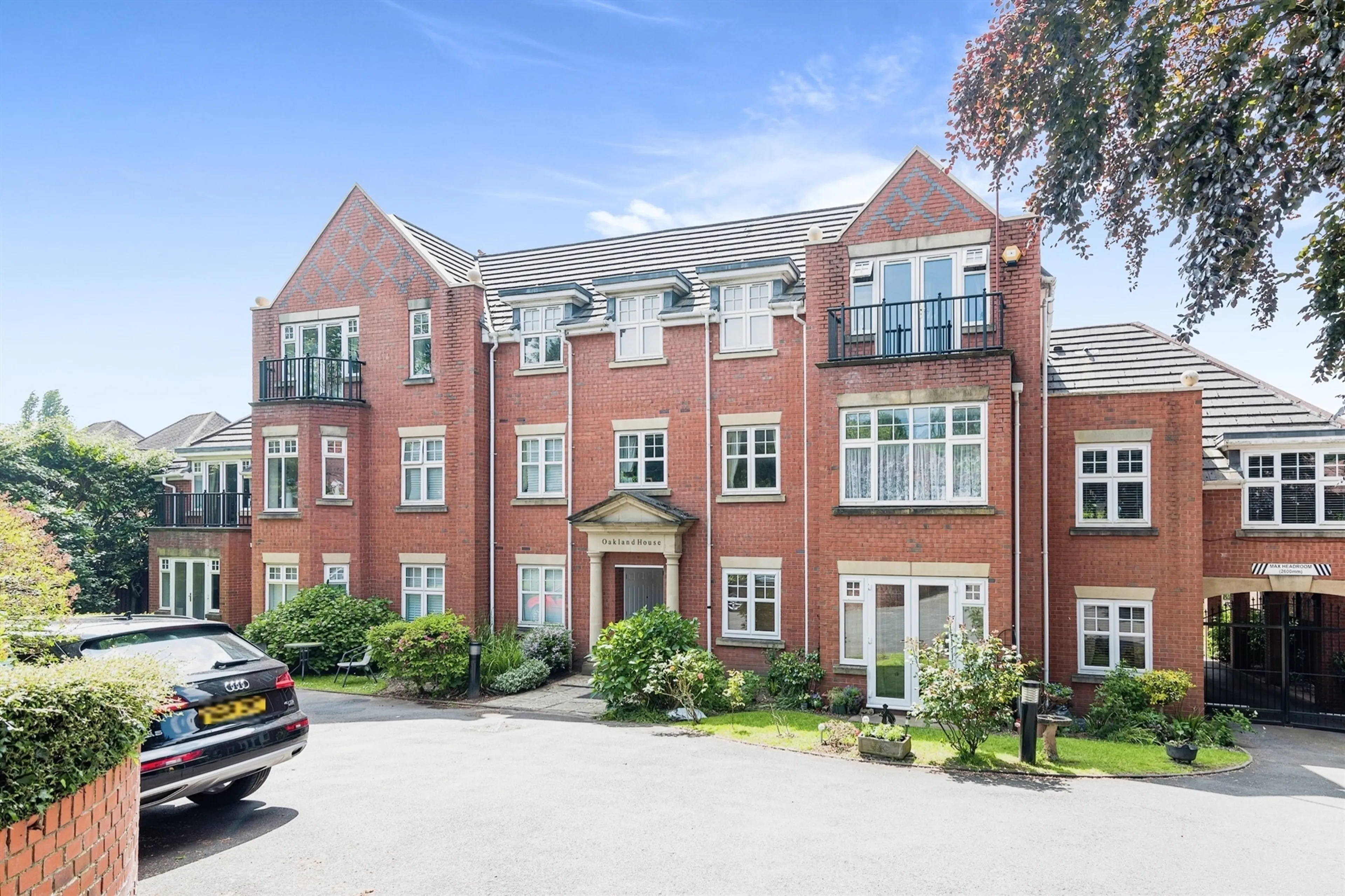 Property photo 0