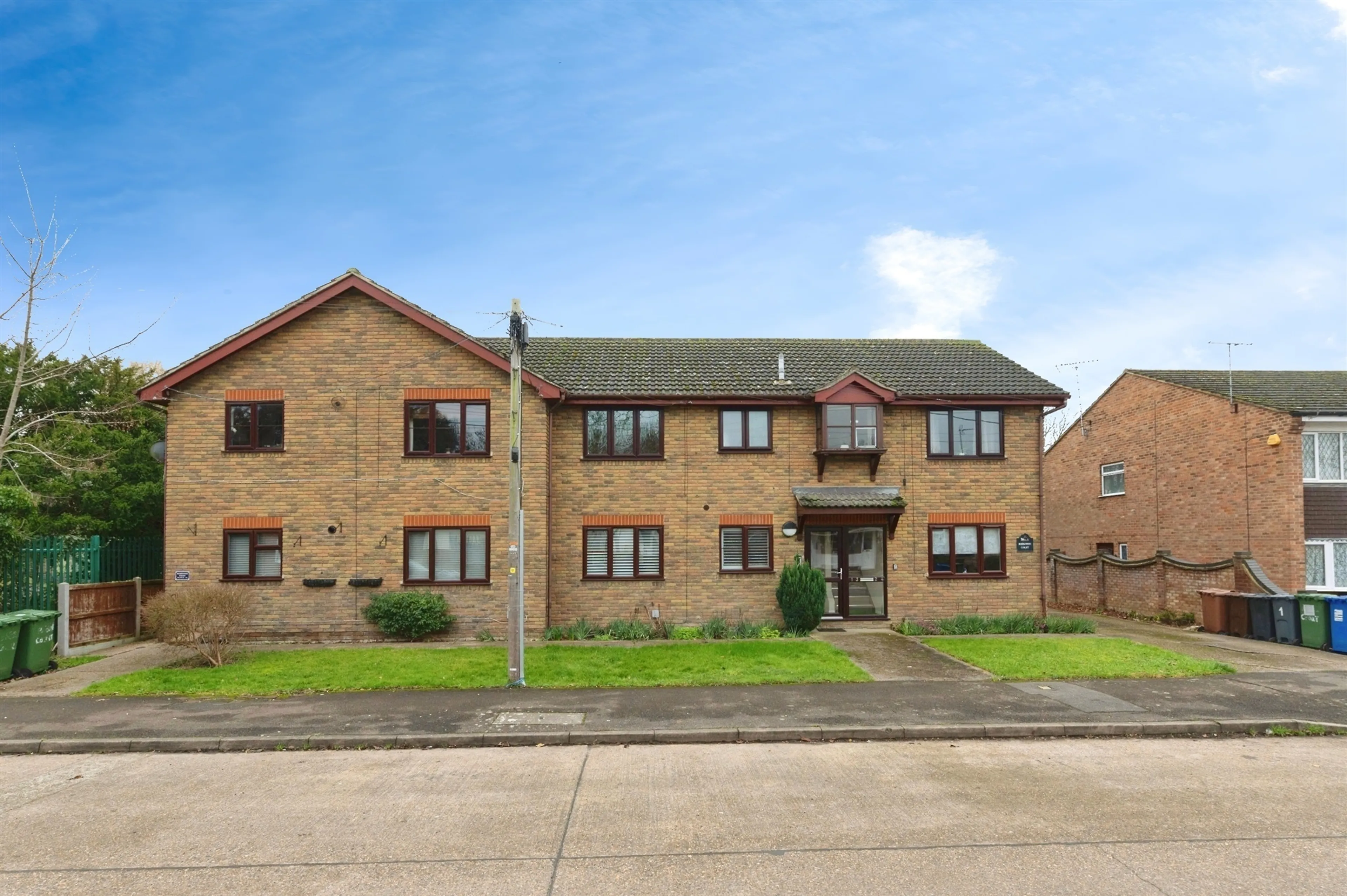 Property at Lower Crescent, Linford, Stanford-Le-Hope