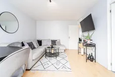 Clyfton Close, BROXBOURNE