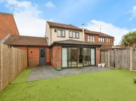 Lavender Close, Thornbury, BRISTOL photo