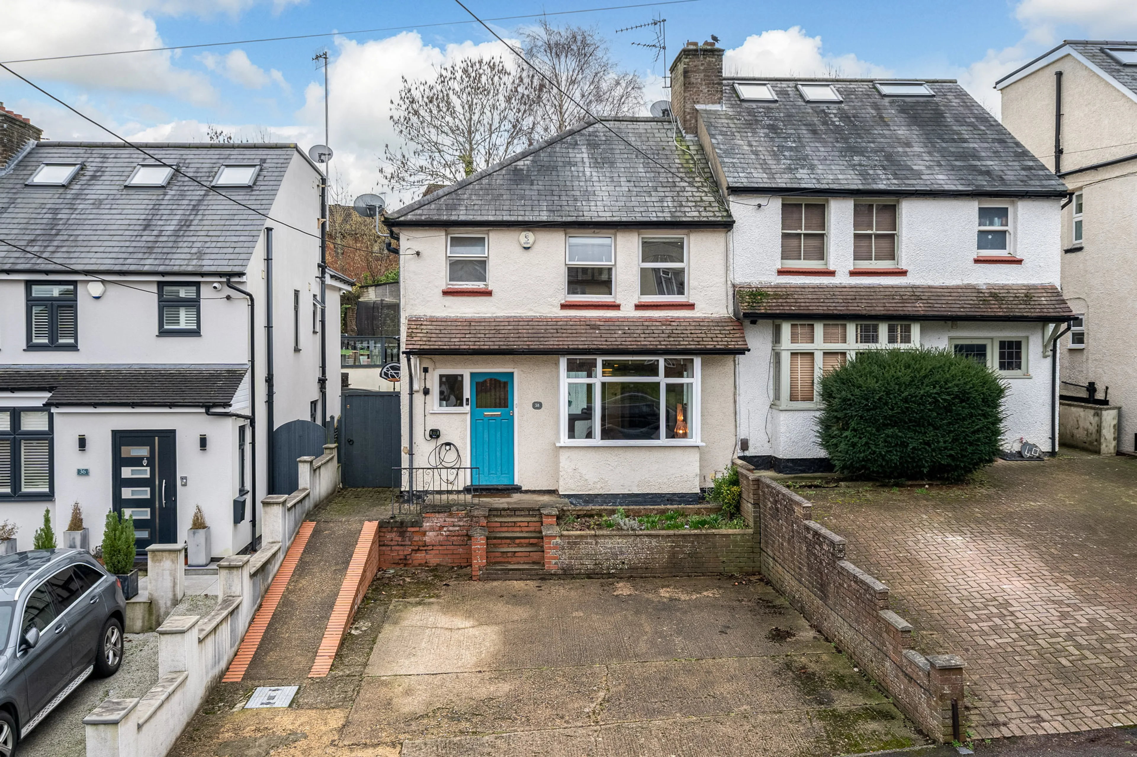Property at Woodlands Avenue, Berkhamsted