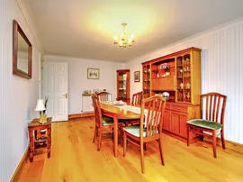 Glenfield Close, Winterslow, Salisbury thumb 3