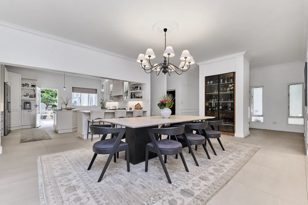 South Africa, Gauteng, Eagle Canyon Golf Estate, Bellerieve Crescent, 317