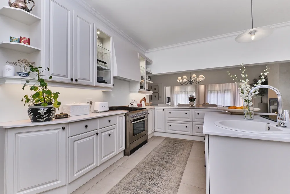 South Africa, Gauteng, Eagle Canyon Golf Estate, Bellerieve Crescent, 317