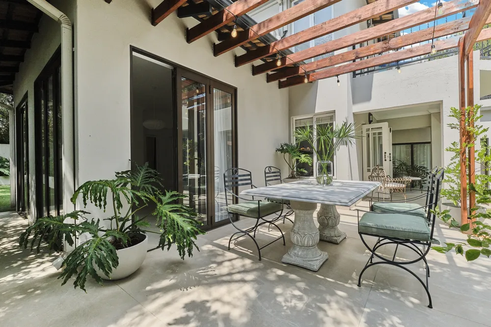 South Africa, Gauteng, Eagle Canyon Golf Estate, Bellerieve Crescent, 317