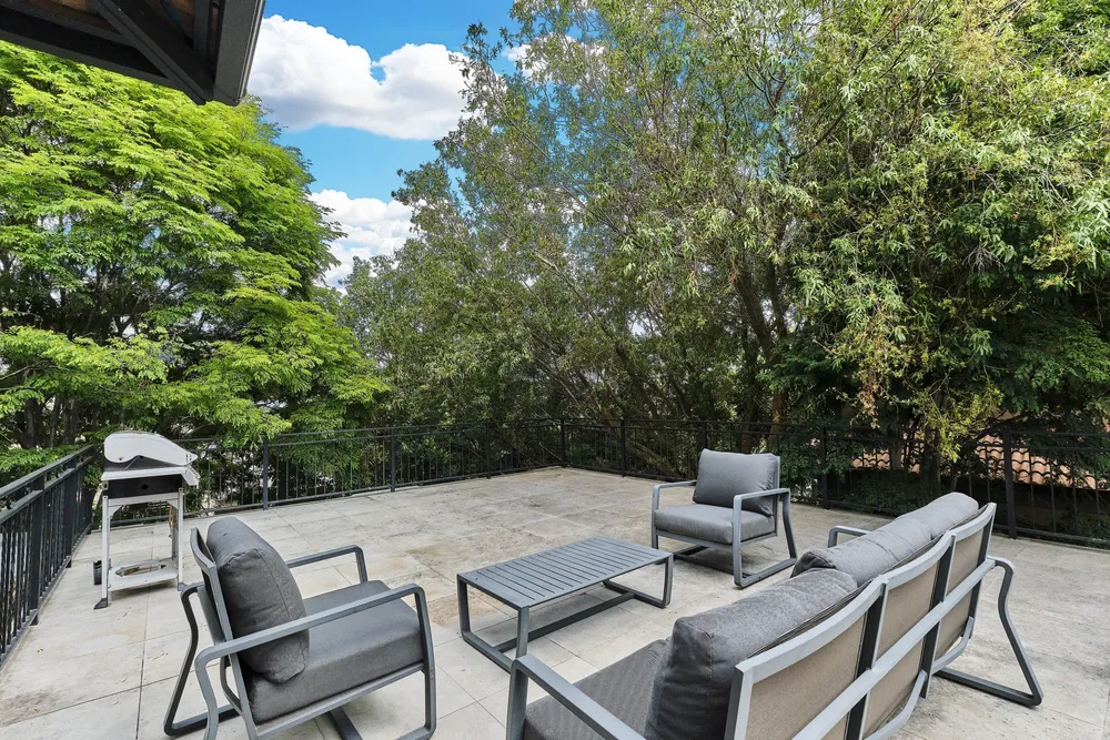 South Africa, Gauteng, Eagle Canyon Golf Estate, Bellerieve Crescent, 317