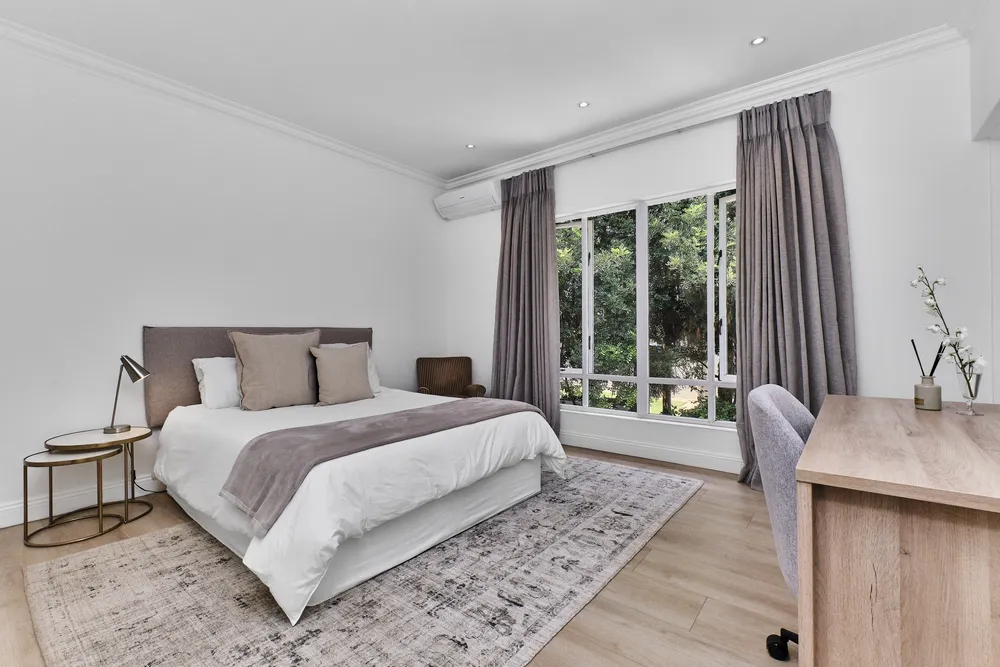 South Africa, Gauteng, Eagle Canyon Golf Estate, Bellerieve Crescent, 317