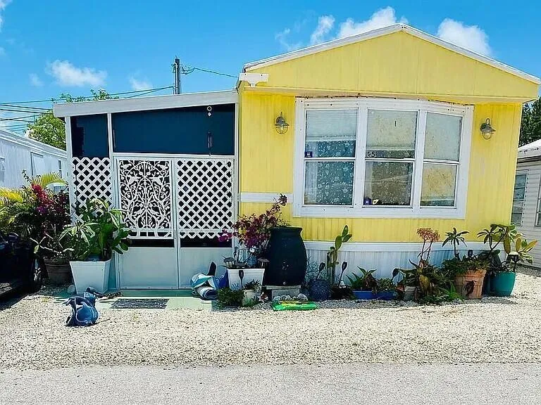 1361 Overseas Hwy, Marathon, FL 33050