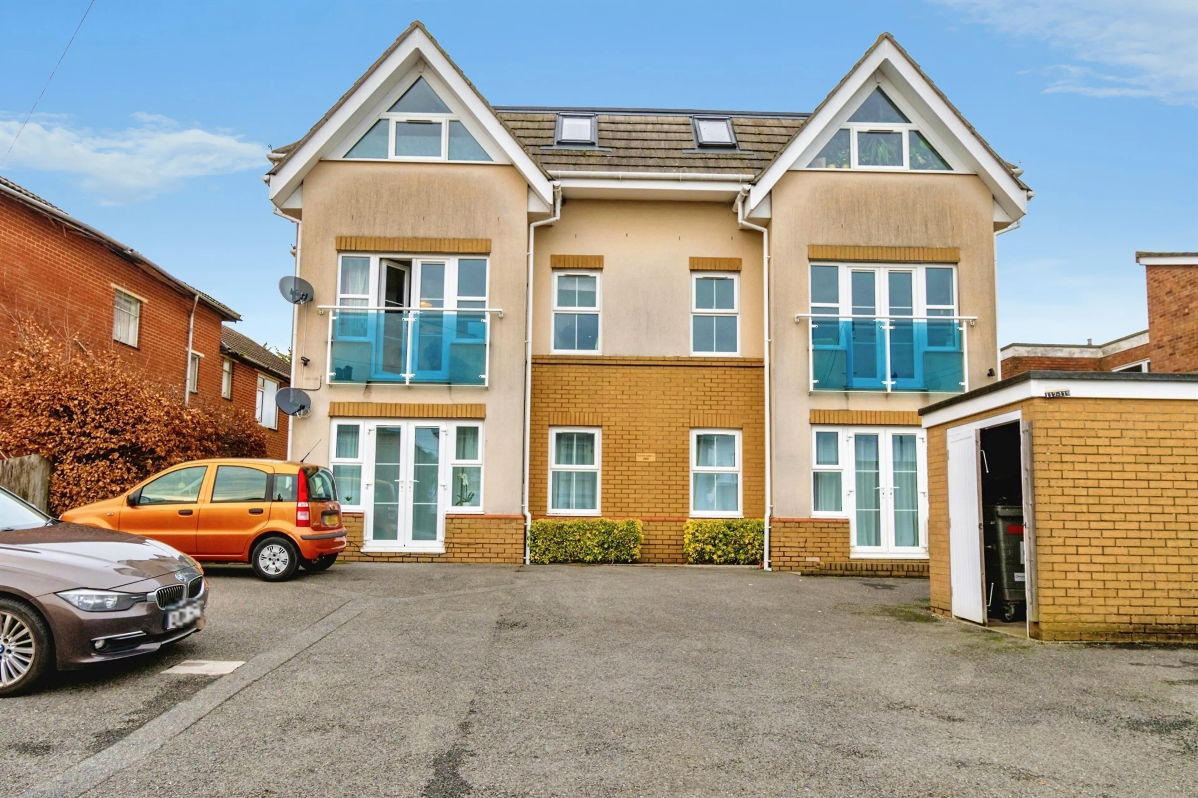 Property at Millbrook Road East, Southampton