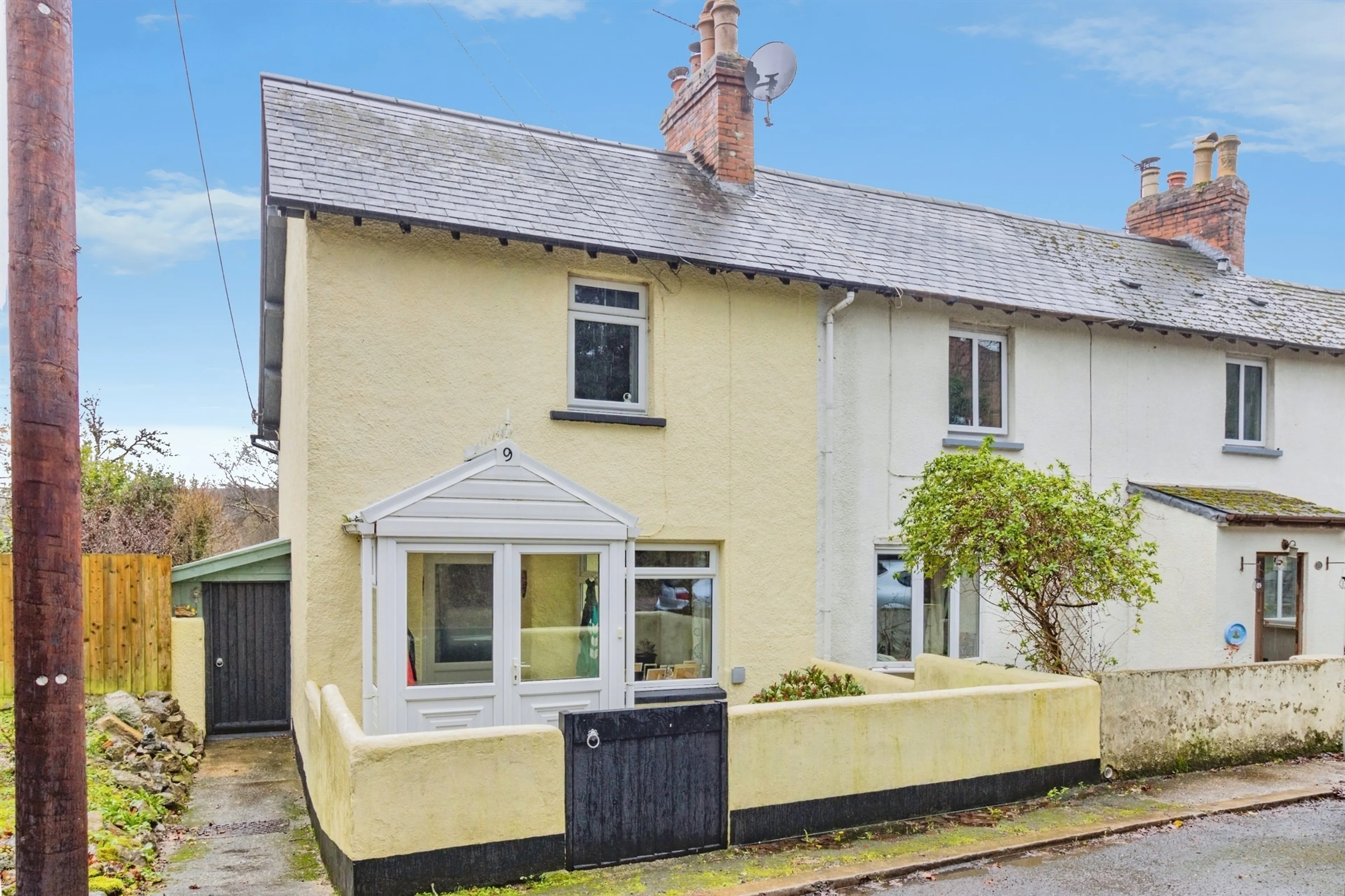 Property photo 0