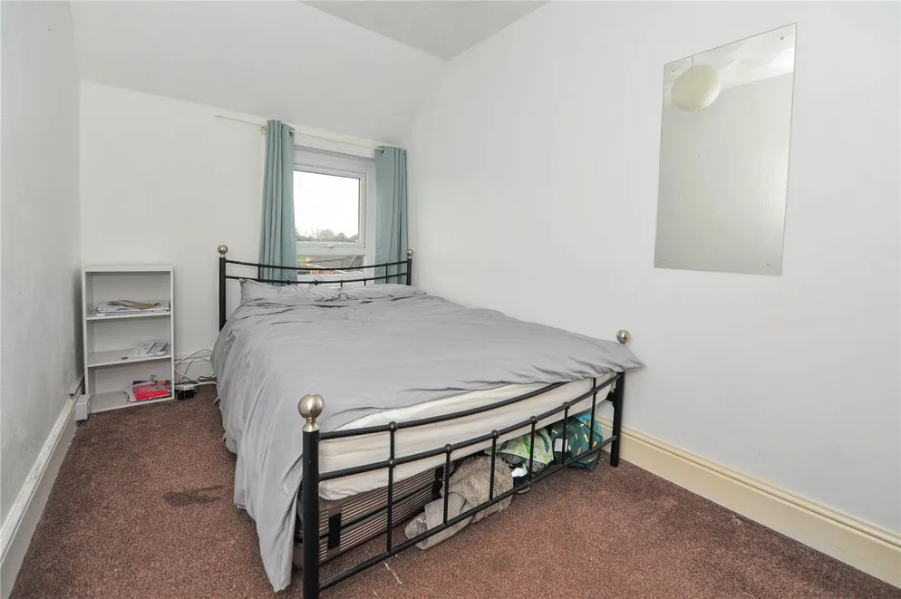 Property carousel item 14