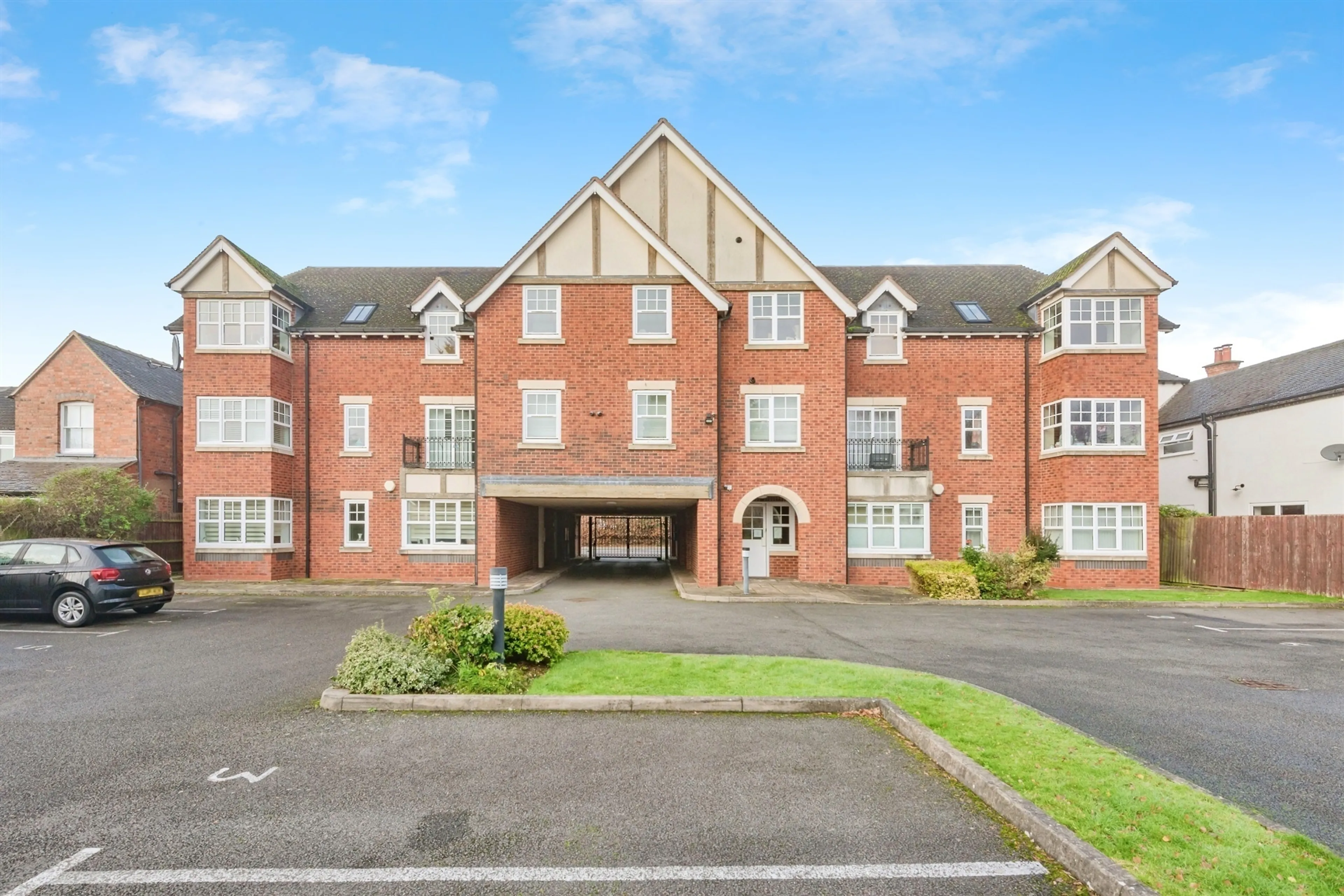 Property photo 0